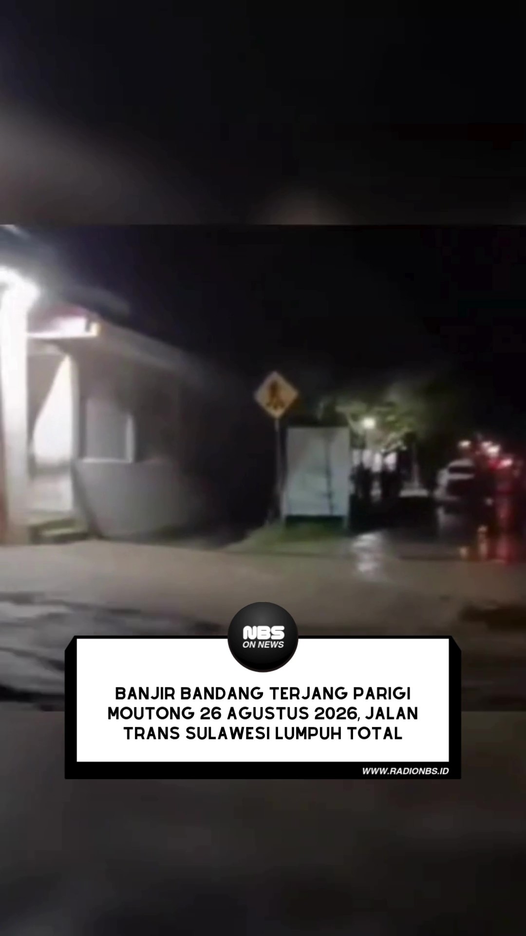 Banjir bandang menerjang Desa Avolua, Parigi Moutong, Sulawesi Tengah